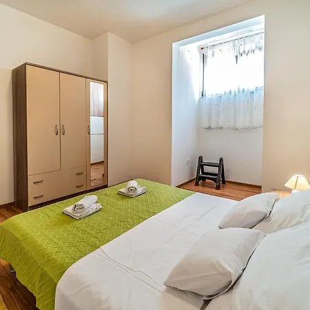 Apartmán Fantina Sveti Filip i Jakov